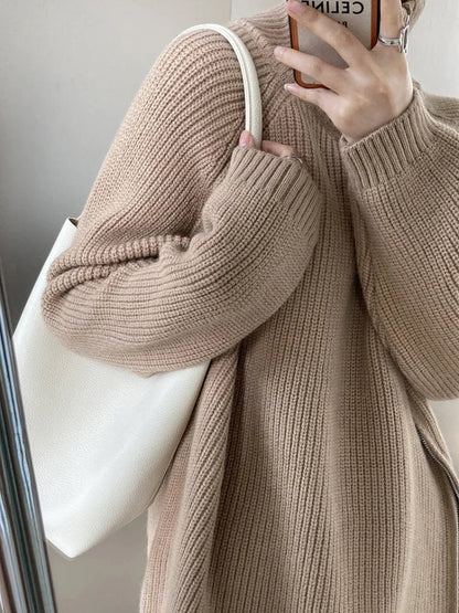 LM | Sweater with high collar