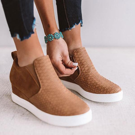LM | Casual and breathable orthopedic wedge