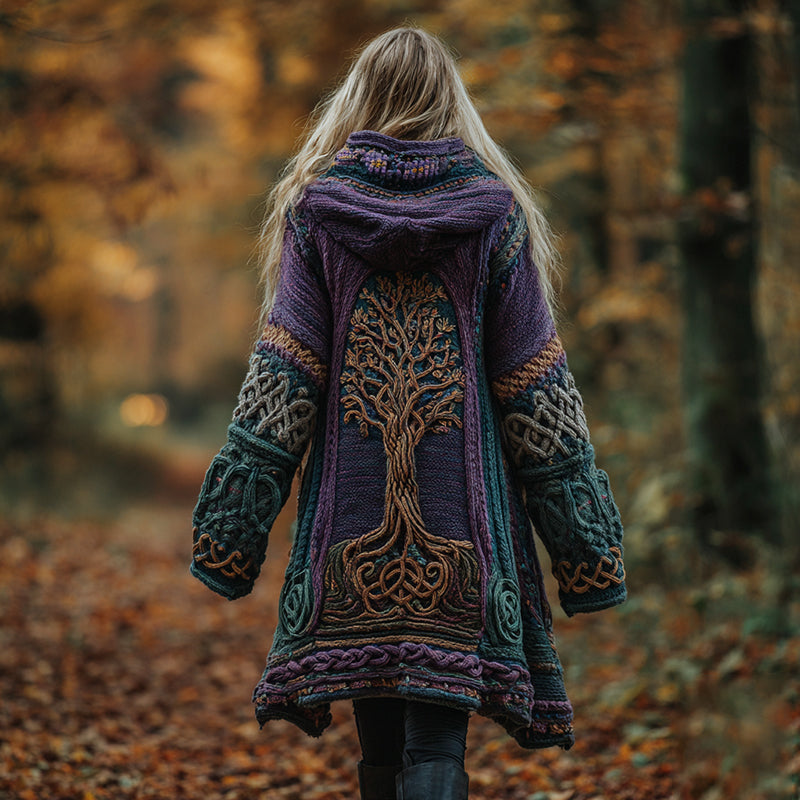 Elegantly Designed Cardigan