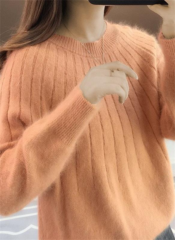 Gracefully Designed Jumper