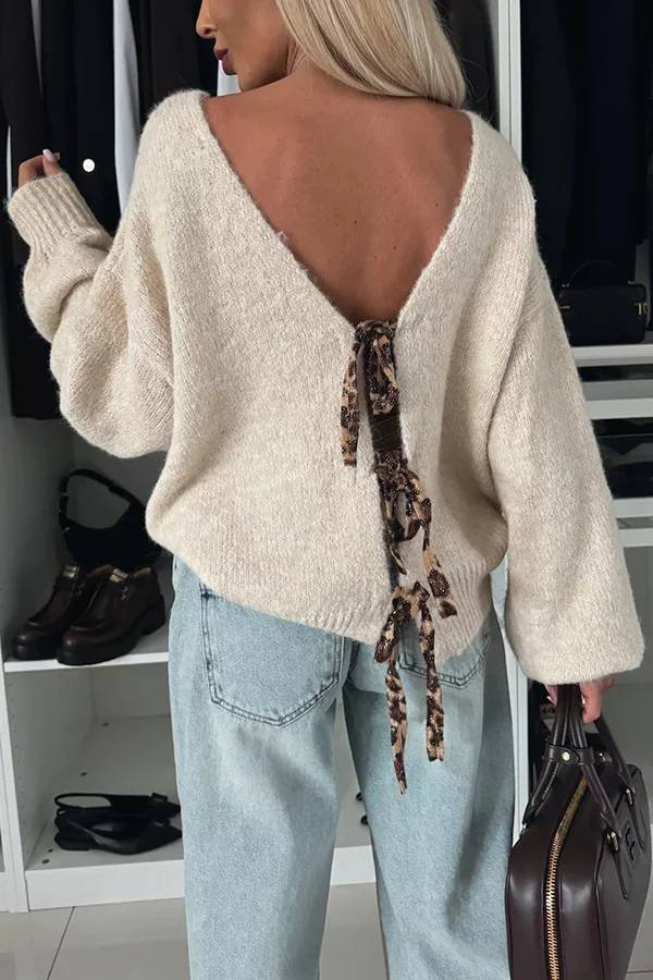 Gracefully Designed Jumper
