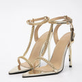 Classic Vintage Heels with a Flattering Fit