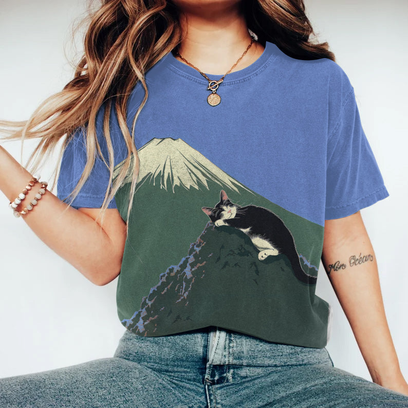Timeless Vintage Style T-Shirt