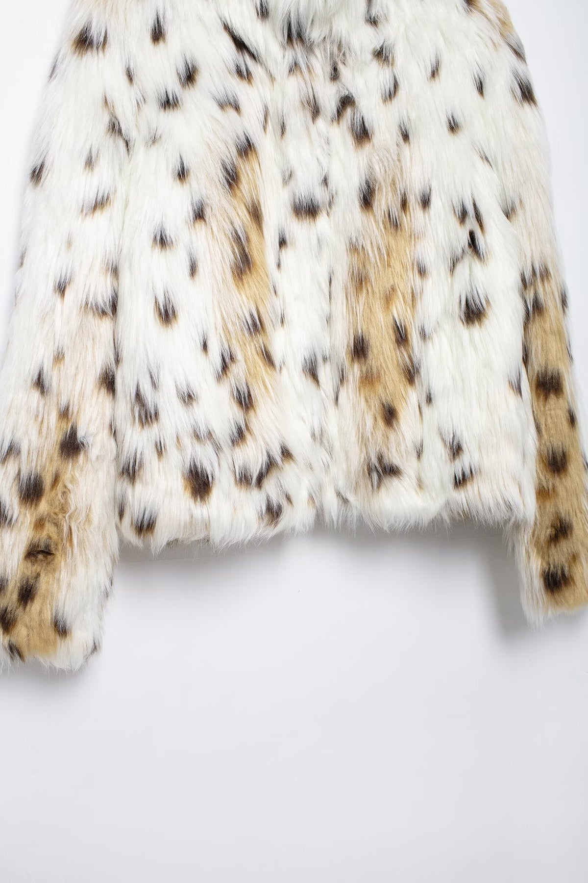 Beautifully Crafted Coat in a Classic Style