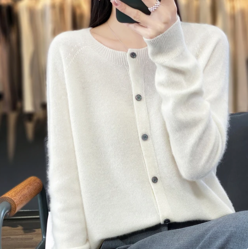 Timeless Vintage Style Jumper