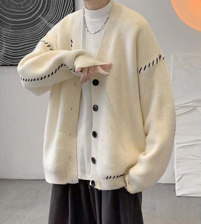 LM | Vintage V-neck cardigan sweater