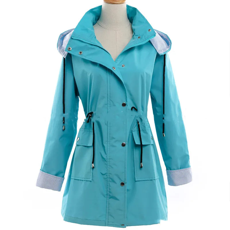 LM | Waterproof jacket with hood and buttons