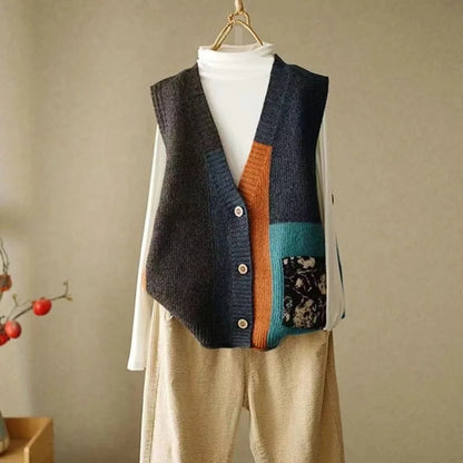 LM | Knitted vest in colorblock design