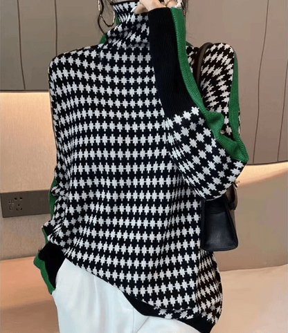 LM | Elegant sweater with black and white check pattern