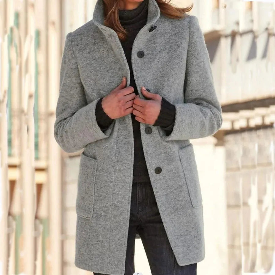 LM | Fashionable wool jacket with buttons