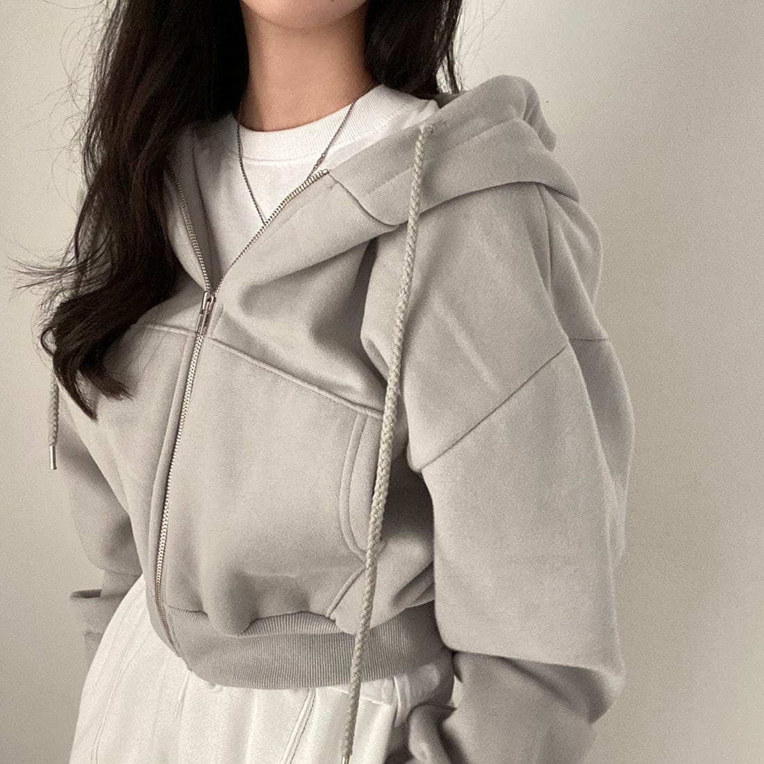 LM | Casual sweater with long sleeves and drawstring