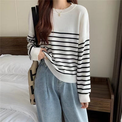 LM | Solid round neck sweater