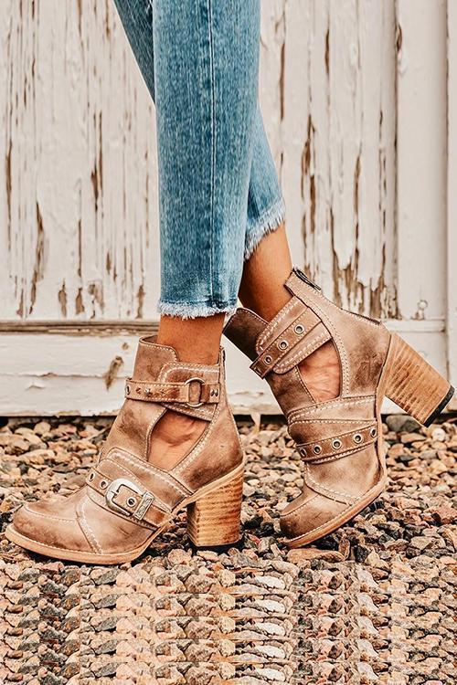 LM | Rustic ankle boot with block heels