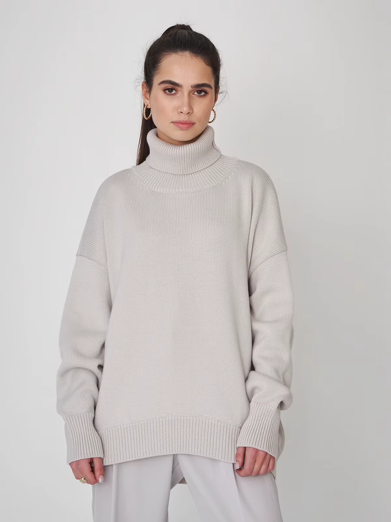 LM | MW - Cozy oversized sweater with turtleneck